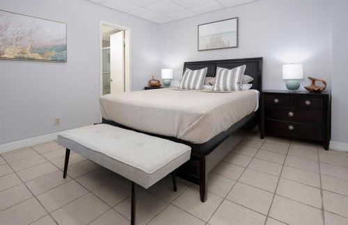 Amazing Bay View, Boat docks, and easy walk to the Beach - Photo 40