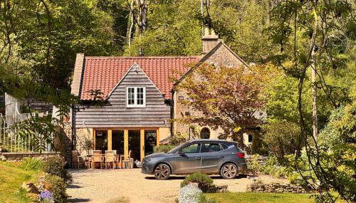 Cotswolds AoNB Cottage- Modern Renovation- Sleeps8 - Foto 4