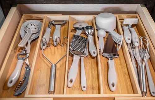 Luxury Stay with Golf Simulator and 3 King Bedrooms - Foto 70