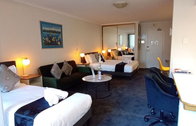 Sydney Hyde Park Paxsafe Apartments - Photo 29