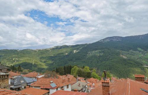 Metsovo Fireplace Retreat 2 - Photo 37