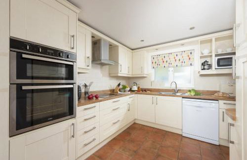 Waterfront House - Photo 13