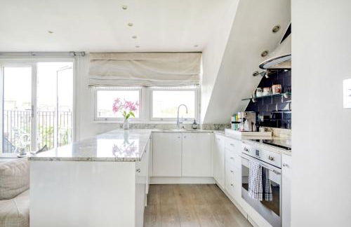 The Luxury 'Treehouse' - One bed Little Venice - Photo 28