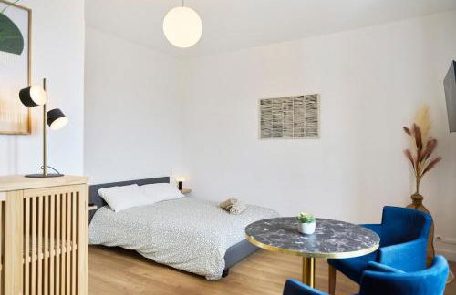 La Trilogie Choletaise Netflix, Prime Video, Disney plus - Foto 22