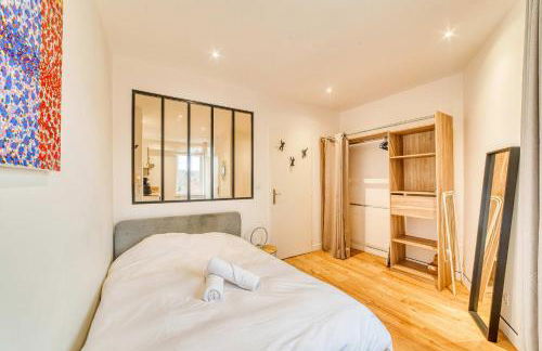 Le Victor Hugo - T2 cosy Horloge-Tassin - Foto 4