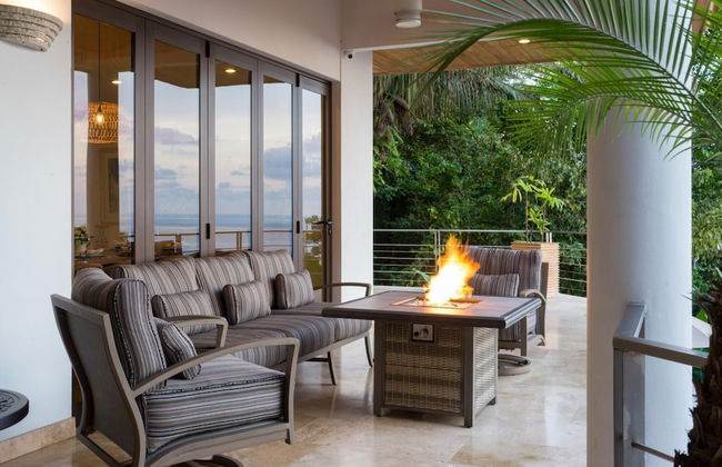 Stunning 7 BR Villa Manuel Antonio Sanctuary - Photo 38