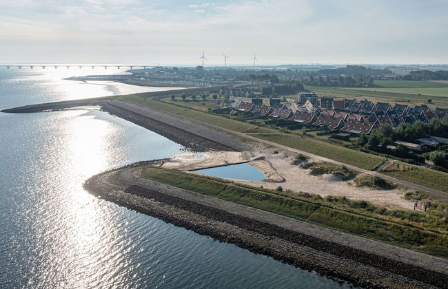 Holiday Home in Colijnsplaat by the Lake - Photo 30