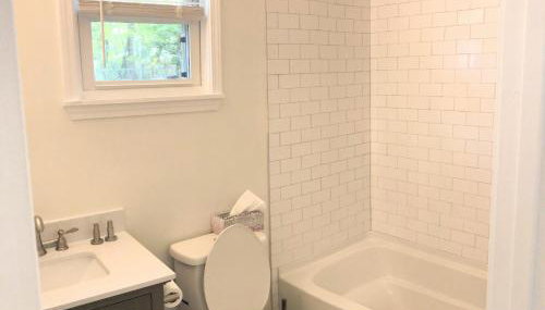 LakewoodLyon Park Renovated Cottage Near Duke 23A - Foto 2