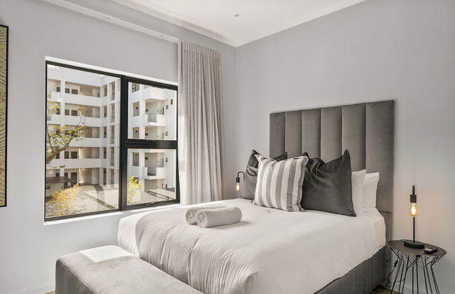 The Monroe Luxury Apartments - Photo 7