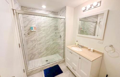 South Loop 3BR 420-Friendly Suite Near McCormick 2001 S State St - 3B - Foto 11