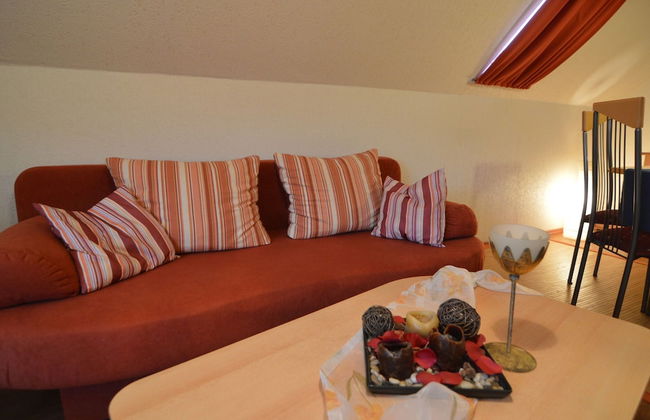 Cozy Apartment in Neumagen-Dhron near Lake Mosel with Garden - Photo 10