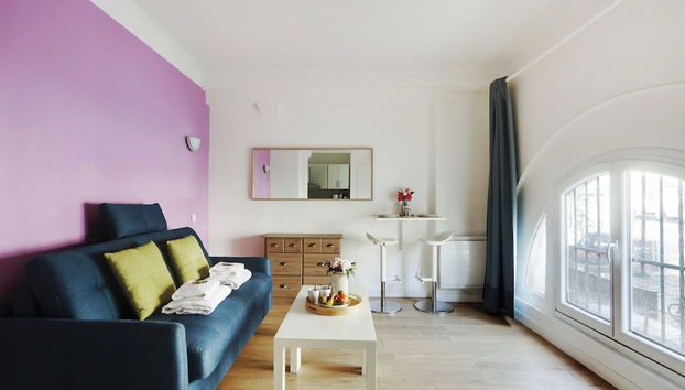 Atypical Bright Studio - 2P - Gare du Nord - Foto 5, Zona de estar