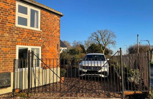 Cosy Coastal 2-Bedroom Cottage with Hot Tub and Log Burner - Foto 43