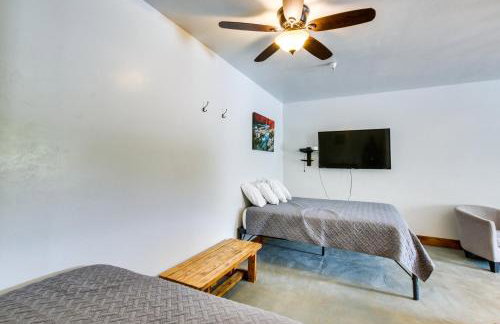 Central Lava Hot Springs Studio with Deck and Views! - Foto 16