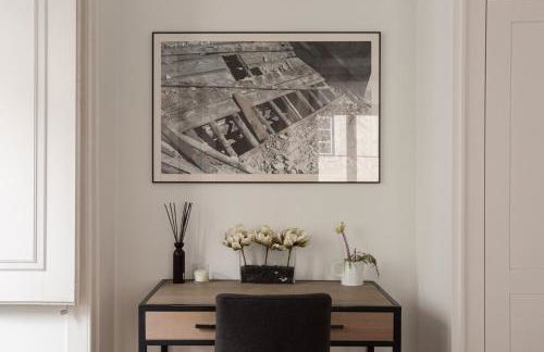 Chic 1-Bedroom in Cais do Sodré - Modern and Central - Photo 19