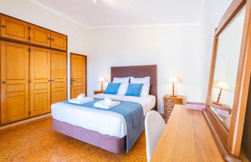 Villa Estrelícia - Pool - Free wi-fi - New in Booking - Foto 23