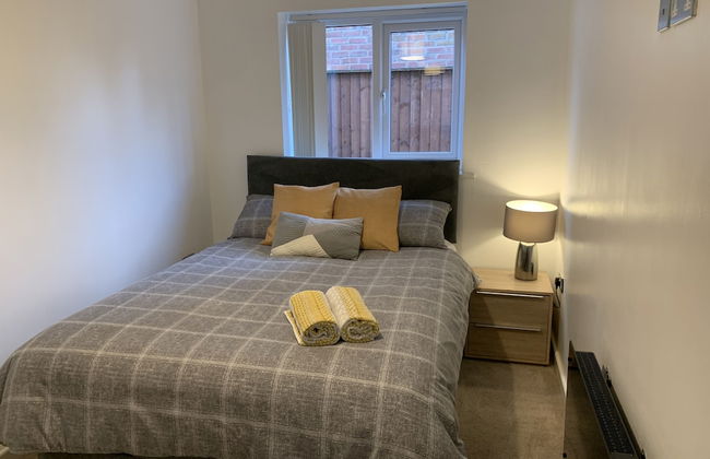 Stylish and Immaculate 2-bed Apartment in Leigh - Foto 4