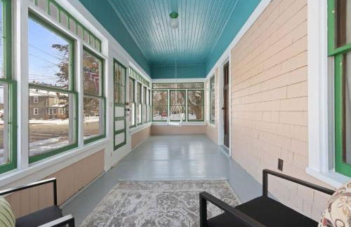 Downtown Gillett Bungalow, Fireplace, 3B, Historic - Foto 41