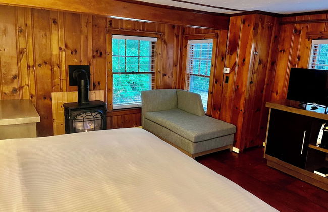 White Mountain Cottages - Photo 6