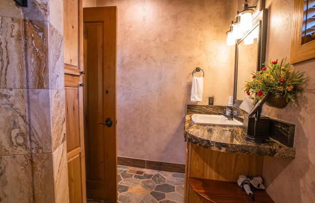 Cougar Ridge Resort, LLC - Photo 69