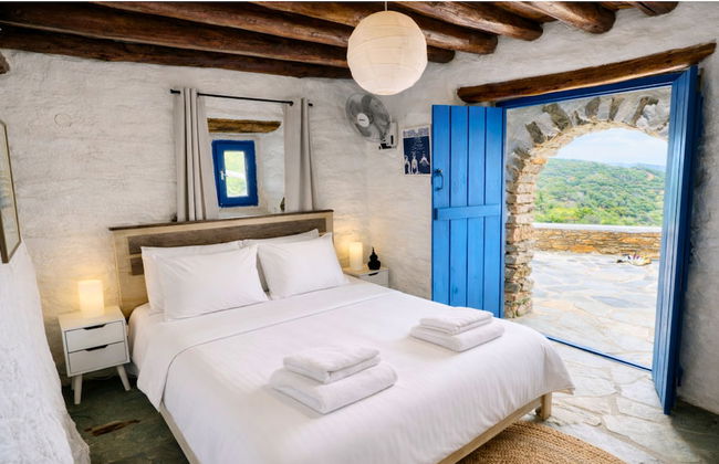 Villa Kotseli: Traditional Stone House with Pool & Sunset Sea Views - Foto 12