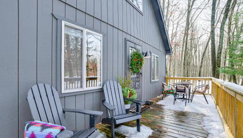 Roscommon Chalet with Hot Tub Near Higgins Lake! - Foto 2
