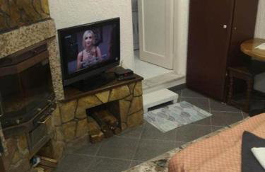 Kuća sa apartmanima Šemnica - za odmor i proslave! - Photo 37