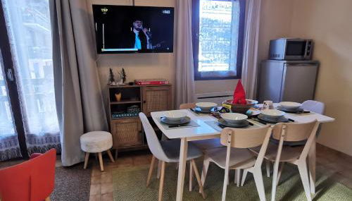 Les Campanules-Centre station - Foto 2