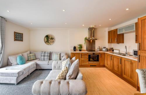 Swansea Marina - Sleeps 4 - Underground parking - Foto 16