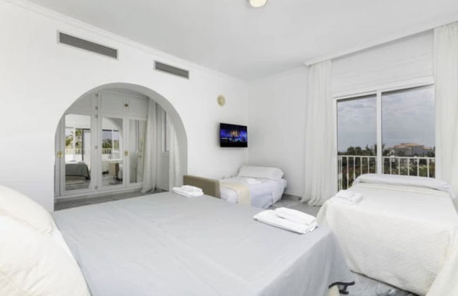 Elegant Villa Retreat - Foto 10