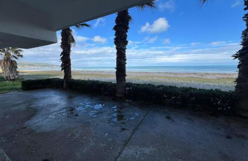 Beautiful beachfront apartment - Foto 1