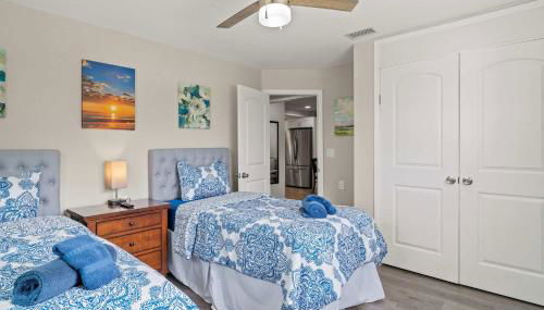 Coastal Calm 2BR Retreat Minutes to Manasota Beach - Foto 2