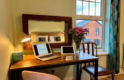 The Lily•Central Beeston•Private Apartment•SmartTV•Free Wi-Fi•Tram• - Photo 18