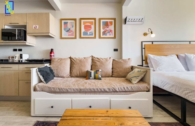 Xuru Stays I Jacuzzi Studios @ The Pyramids - Foto 46