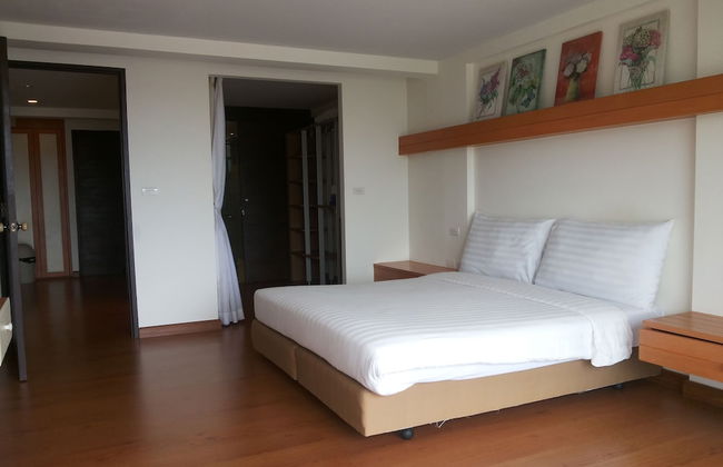 The Green Golf Residence Condominium - Photo 15