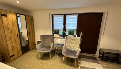 Neckarsulm ruhige Wohnung am Feldrand - Foto 3, wardrobe