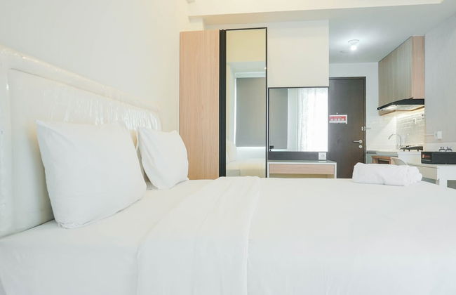 Cozy Living Studio Mustika Golf Apartment - Photo 4