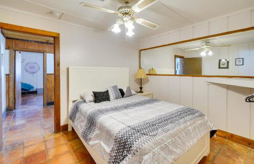 Quiet Bandera Country Home with Medina River Access! - Foto 17