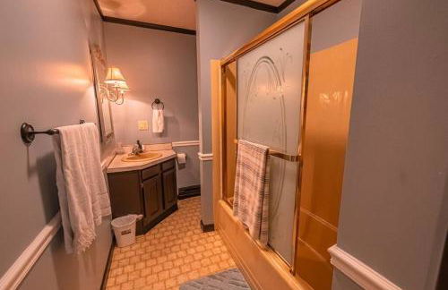 Cheerful Chalet - Fireplace, BBQ, Firepit& Hottub - Foto 18