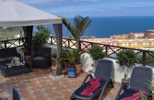 Apartment mit kleiner Innenhof-Terrasse im mediterranen Stil - Foto 15
