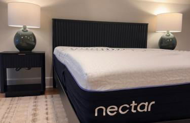 The Shotgun House from Fixer Upper - 800 5-Stars - Steps to Silos, BU, & Downtown - Foto 32