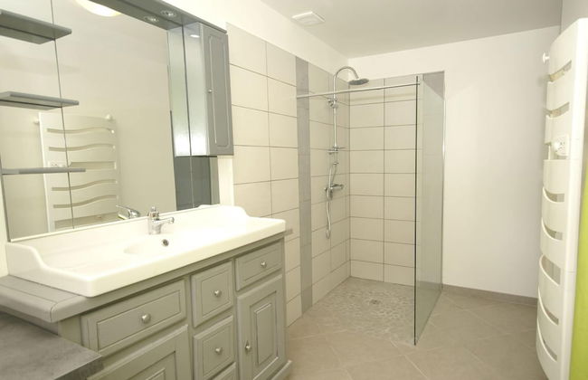 Chic Holiday Home in Pradons With Swimming Pool - Foto 28