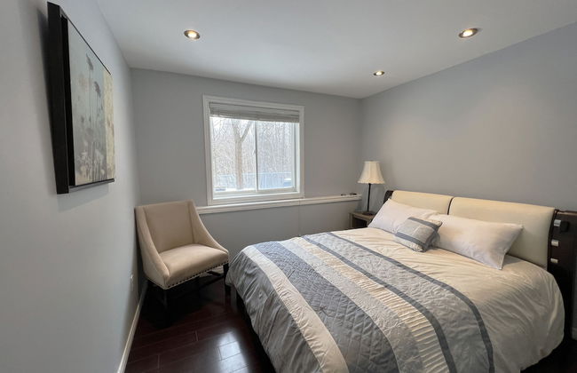 Vacation home beside the trails and Park - Photo 4