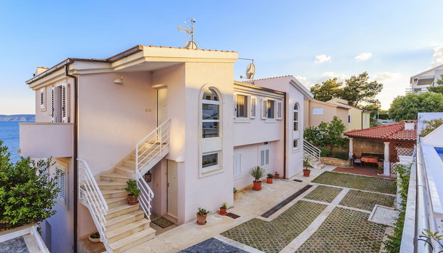 Holiday home Lola, sea on a palm! HEATED POOL - Foto 2, Imagen principal