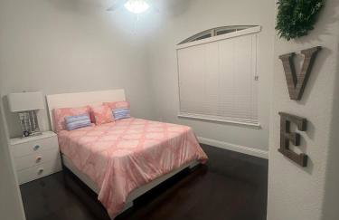 Modern Family Fun Home near AT&T Stadium, Rangers,6Flags, Epic Water Park - Foto 28