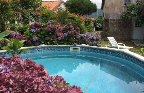 Casa dos Platanos-Family Home - Photo 16