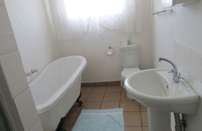 Absolute Leisure Cottages - Photo 38