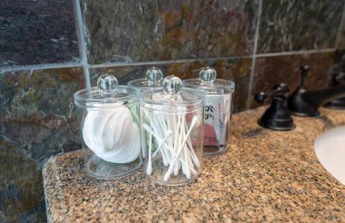 Close to Beach, Hot Tub, Pet Friendly, Firepit - Foto 23