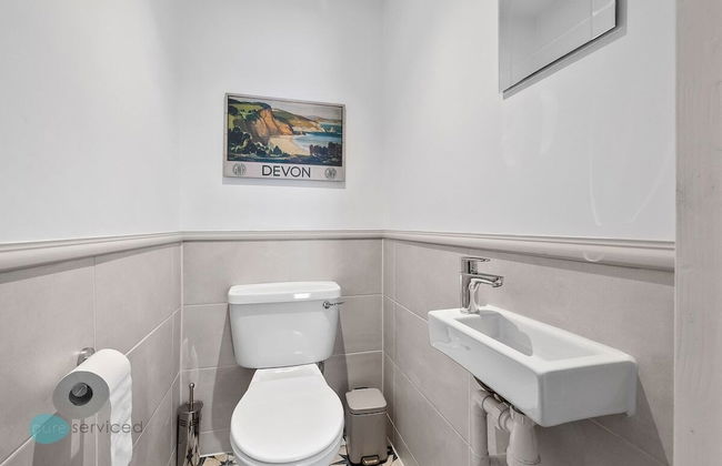 Windsor Villas by Pureserviced - Photo 48