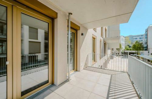 EXQUIS Luxus 2BR Apartment ETRO I Balcony I Family-friendly I Mercedes I Home Office - Foto 3